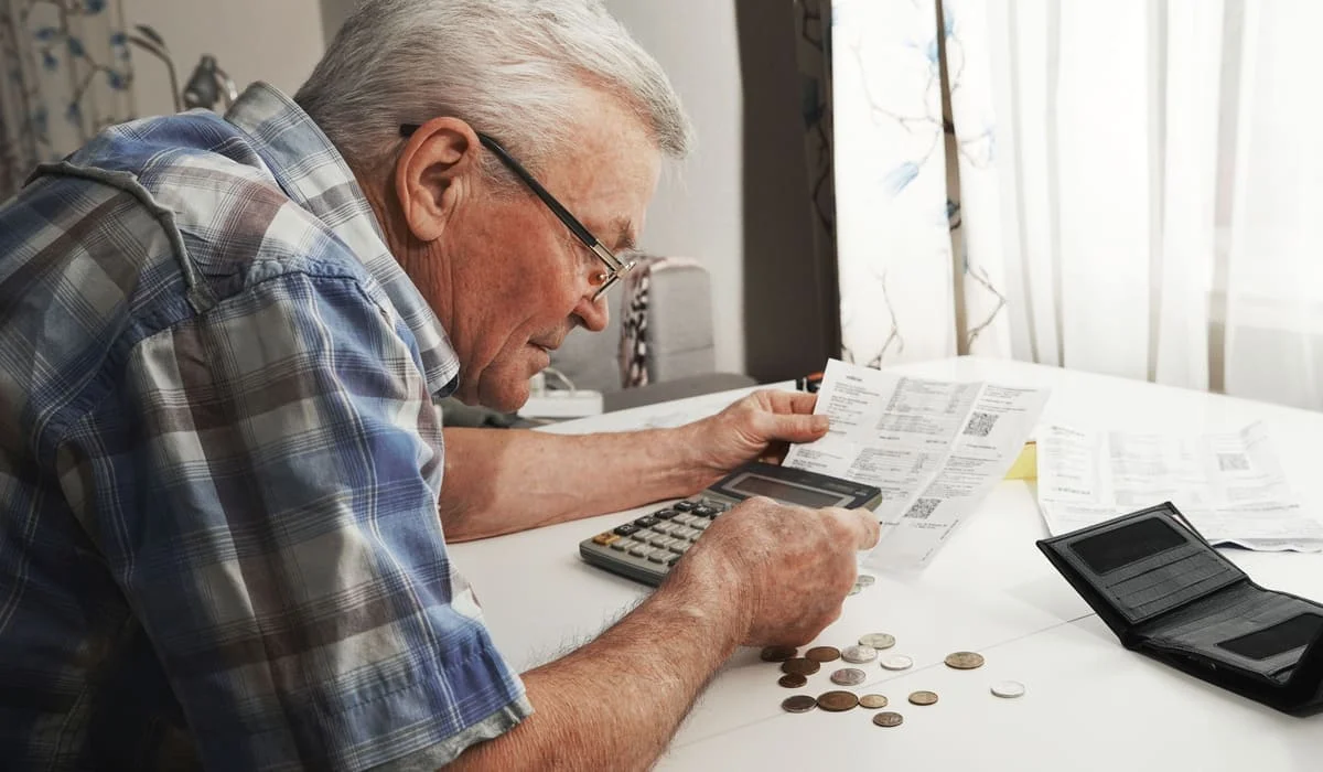 Почему казахстанцы платят за отопление даже в мае