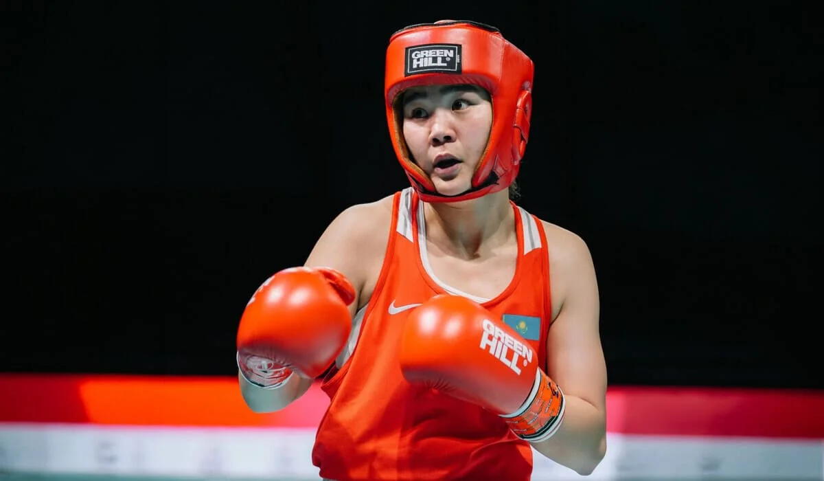 Казахстанка завоевала серебро на чемпионате Азии по боксу