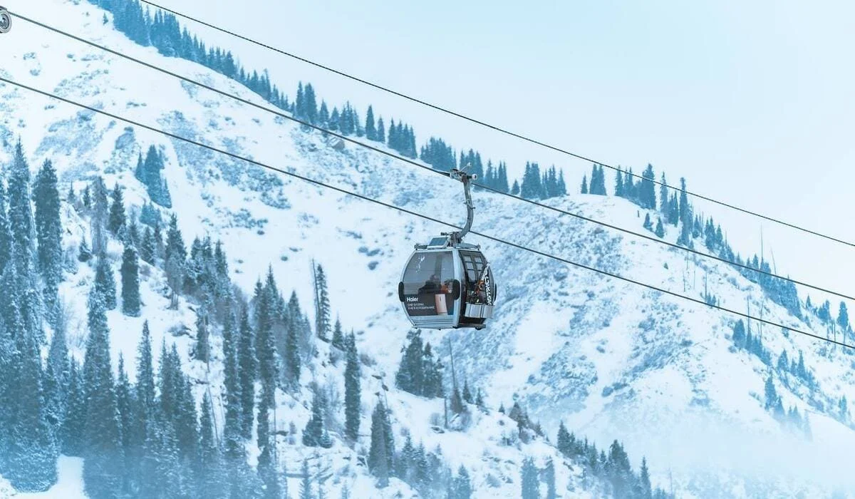 Канатные дороги временно закроют на Шымбулаке