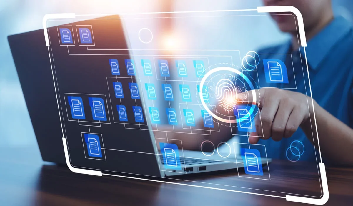 Разрешения на работу трудовым мигрантам в Казахстане теперь выдают только онлайн