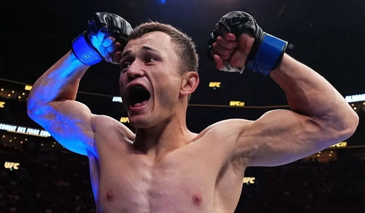 Стала известна дата следующего боя Бекзата Алмахана на турнире UFC