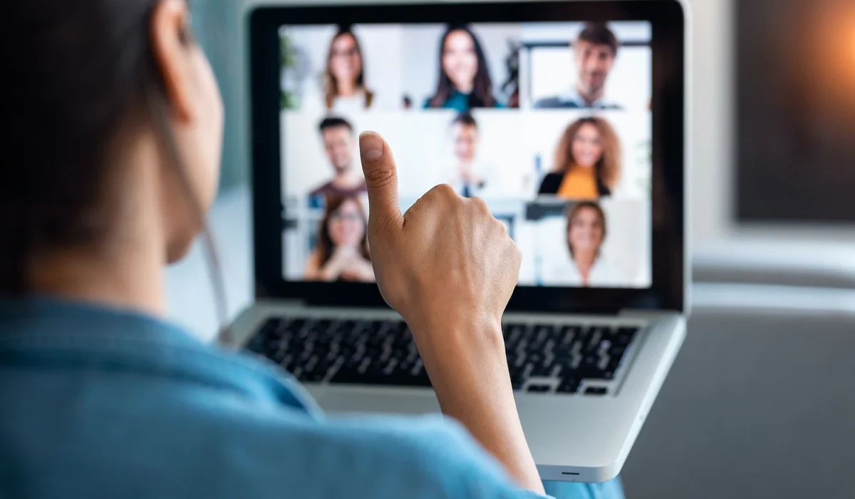 Почему дистанционная работа не стала массовой в Казахстане