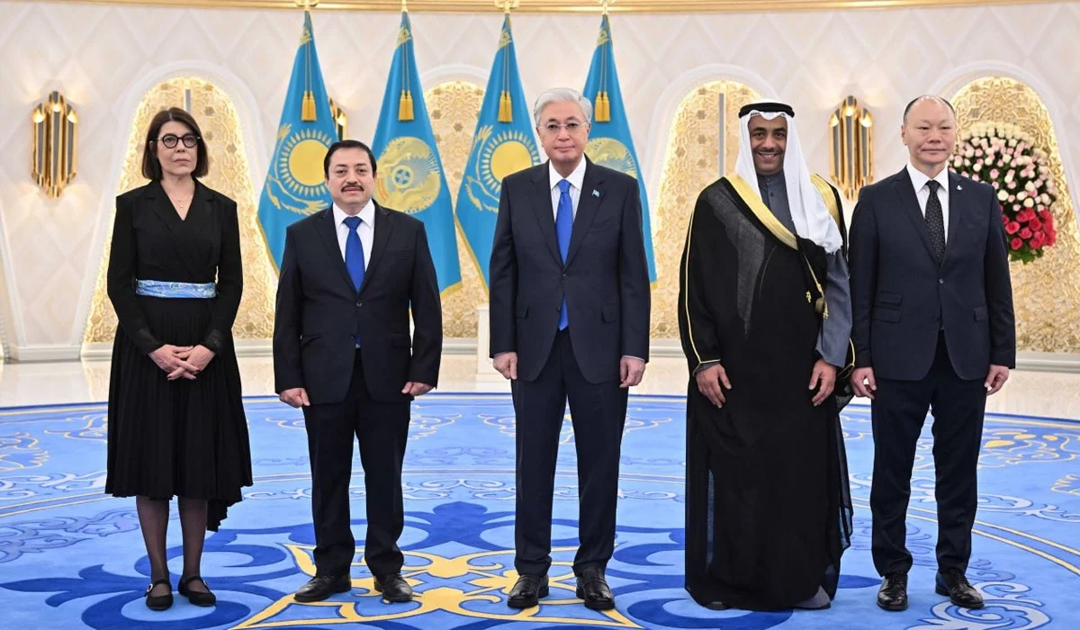 Токаев принял верительные грамоты у послов четырех государств