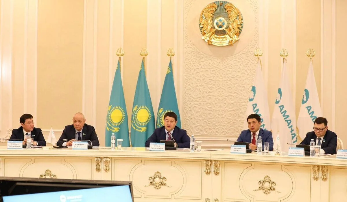 Партийный проект «TURGYNDAR AMANATY» придаст новый импульс развитию ЖКХ Мангистауской области