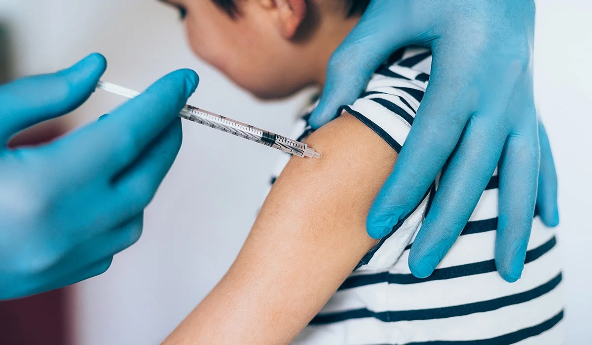 Прививки охватят миллионы казахстанцев: кого коснется масштабная кампания вакцинации?