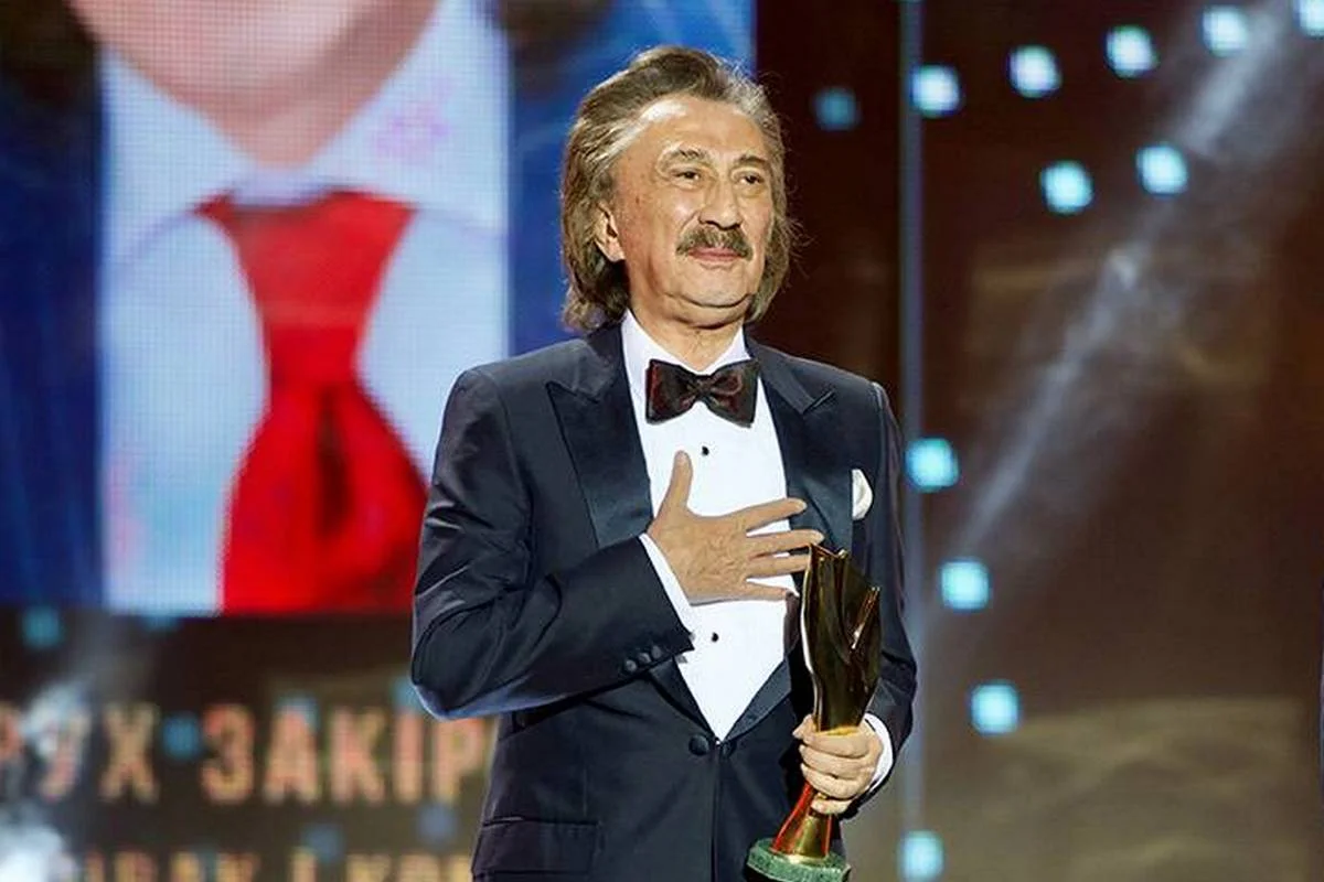 Президент Казахстана поздравил с 80-летием худрука ВИА «Ялла» Фарруха Закирова