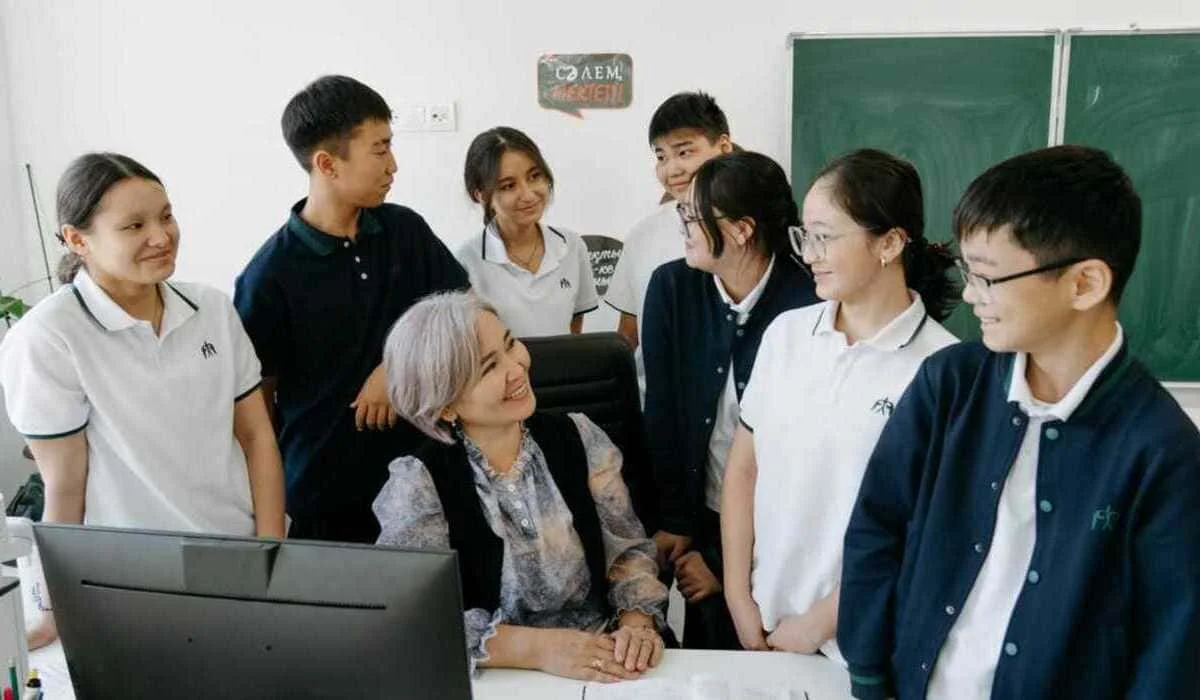 В Казахстане запустился один из крупнейших в мире проектов по внедрению ИИ в образование