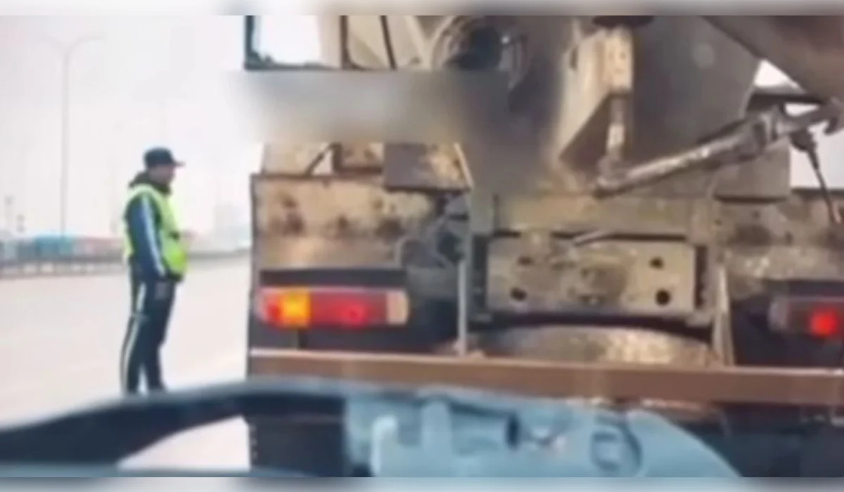 Грузовик под управлением пьяного водителя остановили в Астане (ВИДЕО)