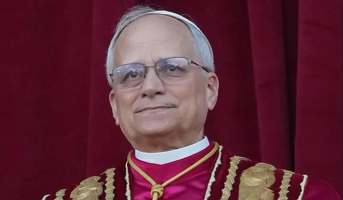 «Мир разрушается горсткой тиранов»: папа римский вновь поспорил с Трампом