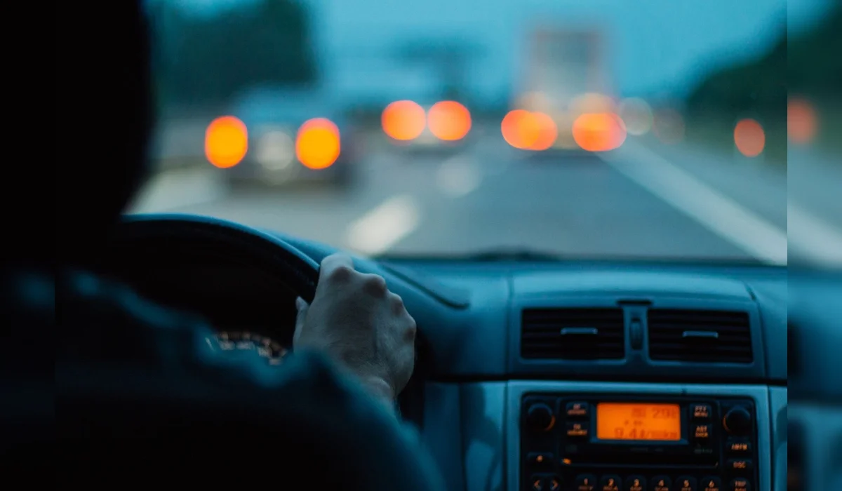 Устроили гонки на Аль-Фараби: полиция задержала лихачей в Алматы