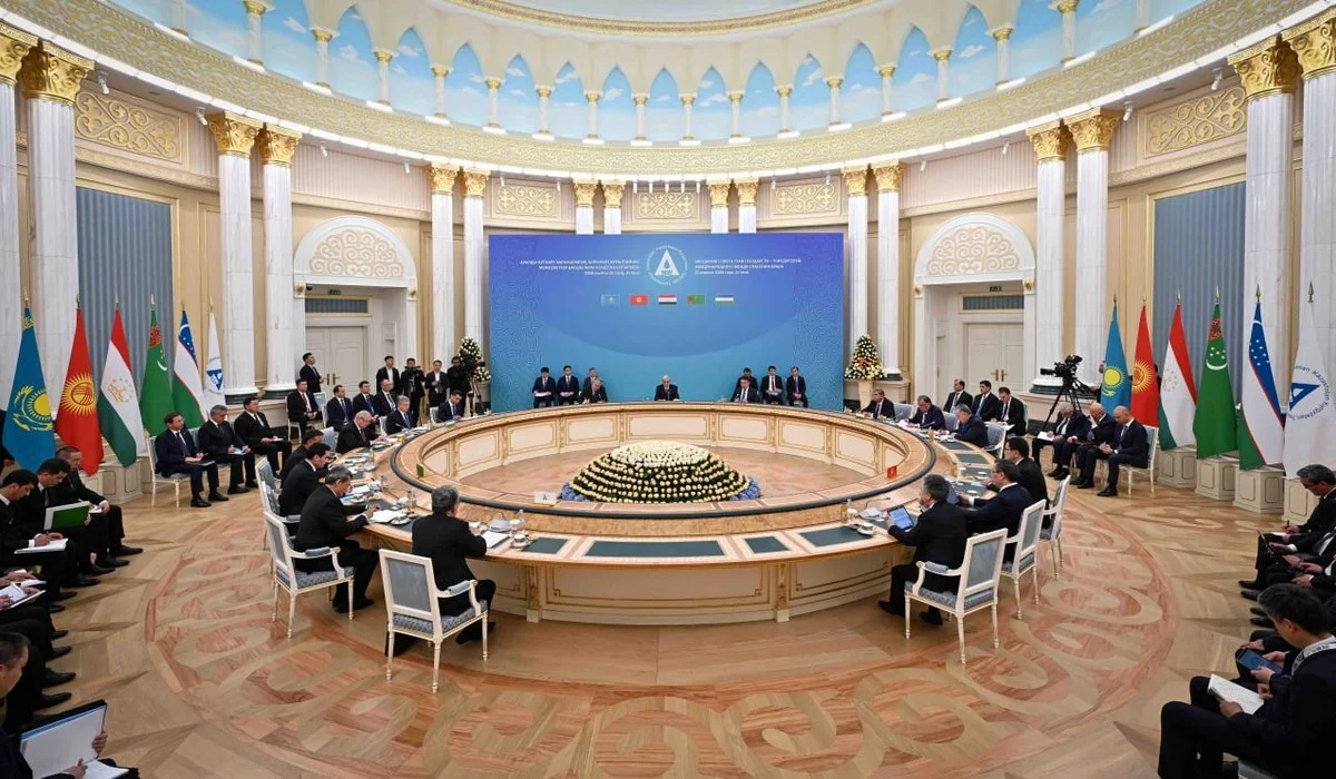 Токаев провел заседание Совета глав государств – учредителей фонда спасения Арала
