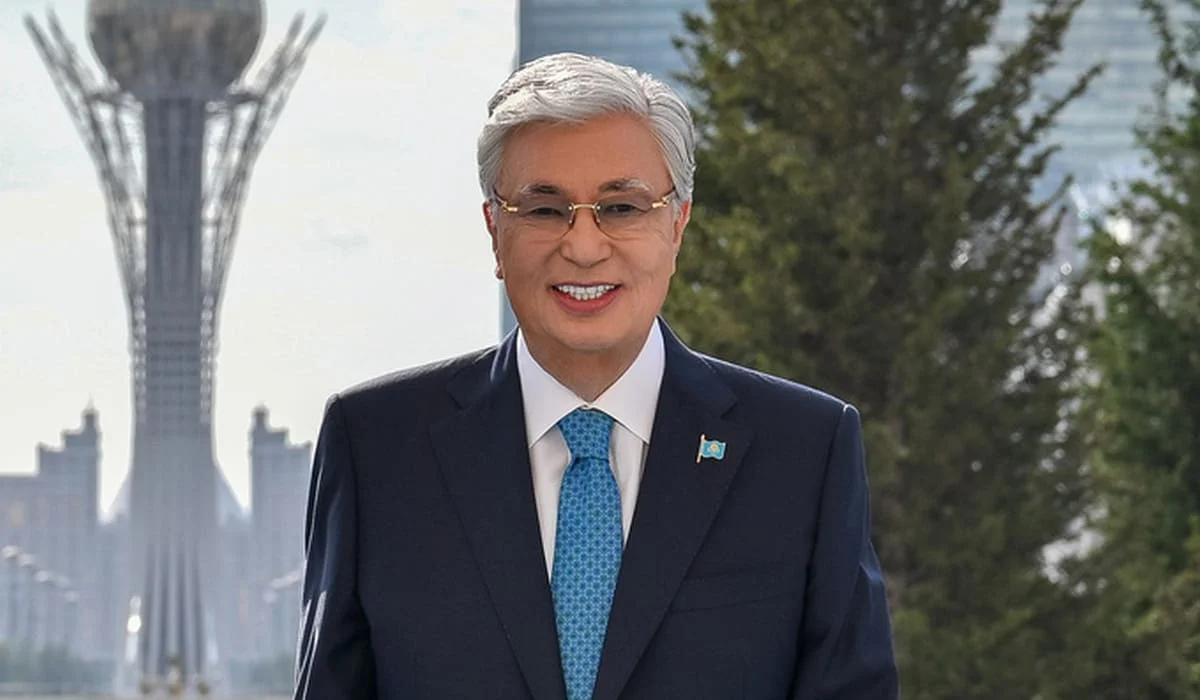 Токаев поздравил казахстанцев с Национальным днем книги