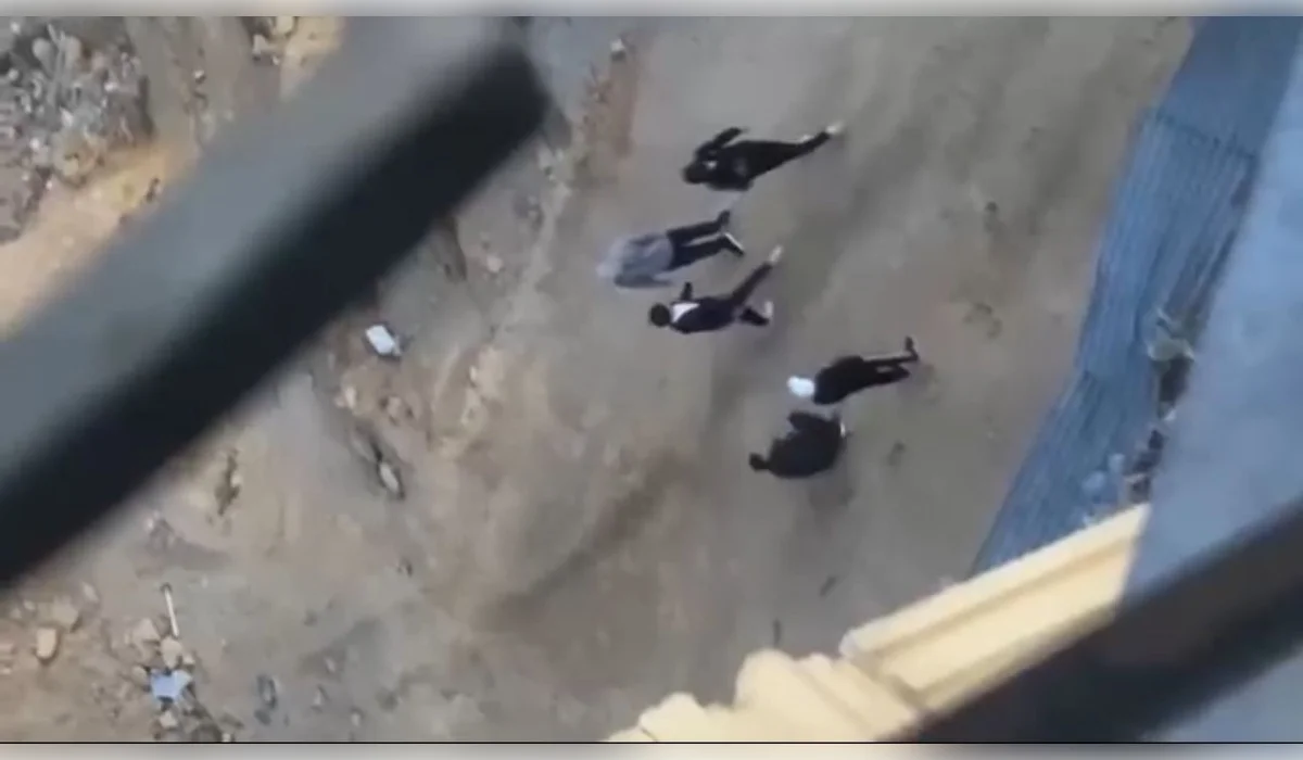 Двух подростков избила толпа в Актау (ВИДЕО)