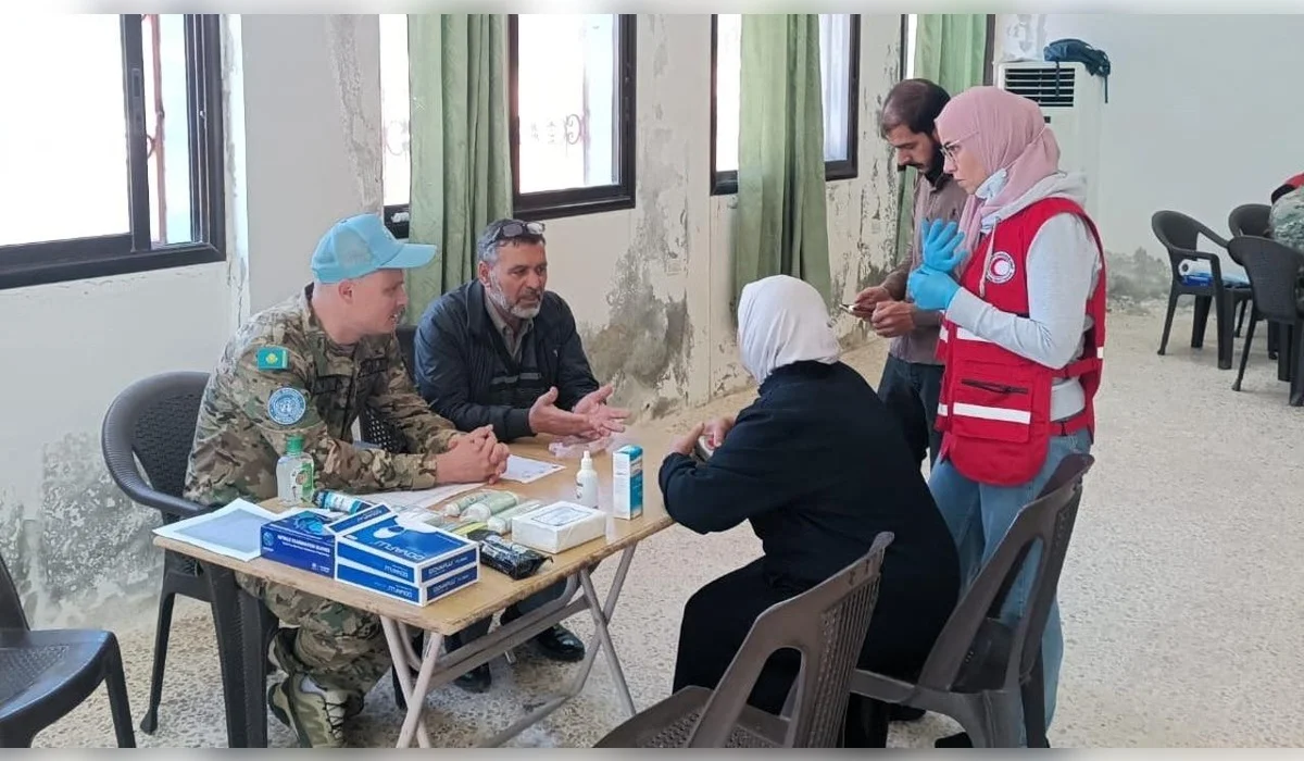 Казахстанские миротворцы оказали помощь жителям Сирии близ Голанских высот
