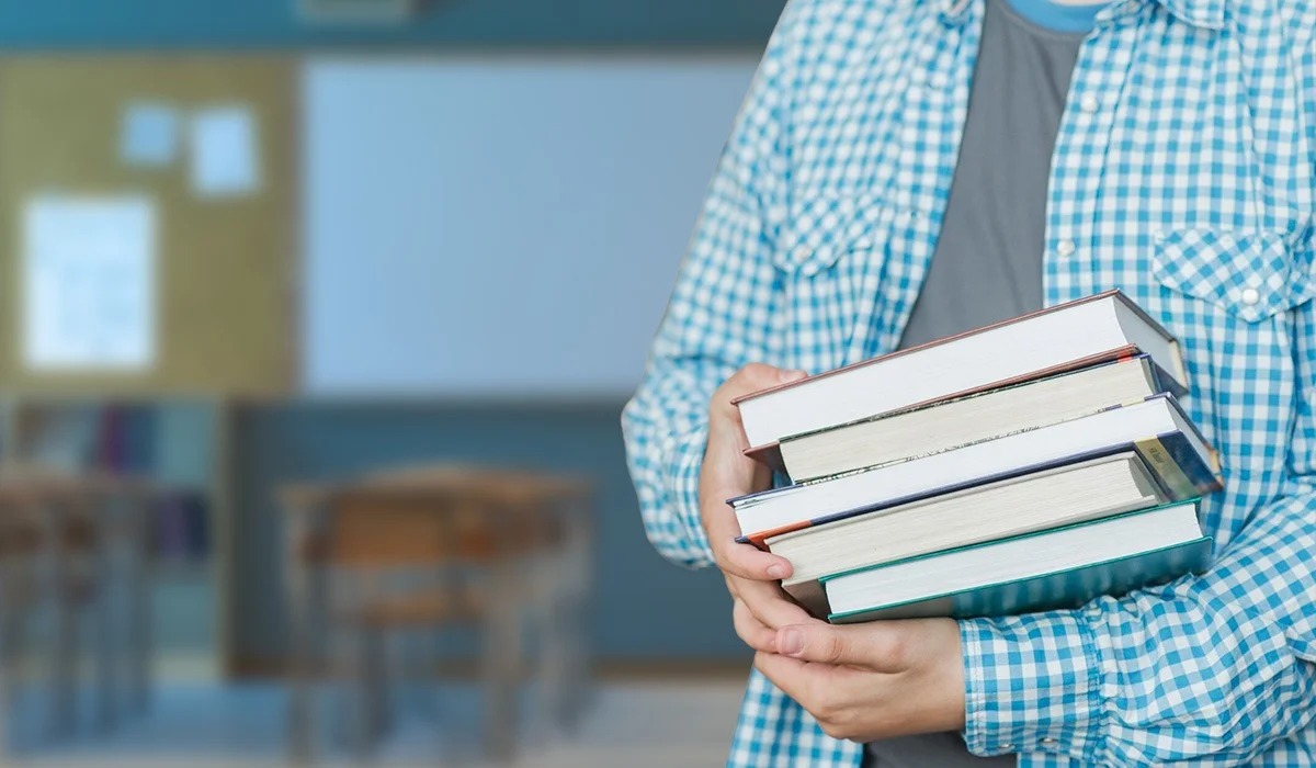 Почти четверть образовательных программ вузов сократят в Казахстане - Миннауки