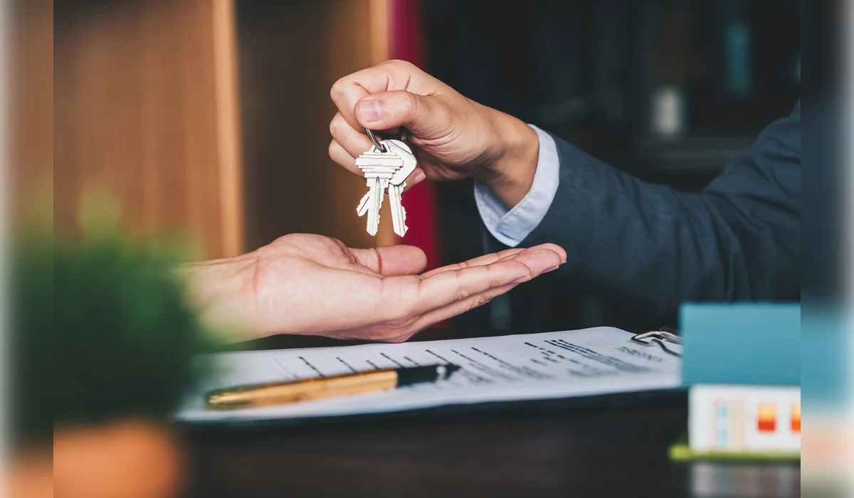 Чиновник сел в тюрьму за махинации в распределении жилья в Актобе