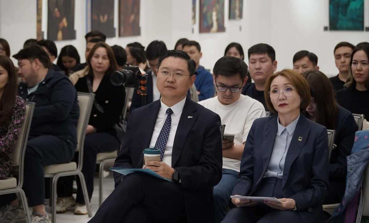 Анализ текущего состояния цифровизации в Казахстане и ИИ обсудили в Астане