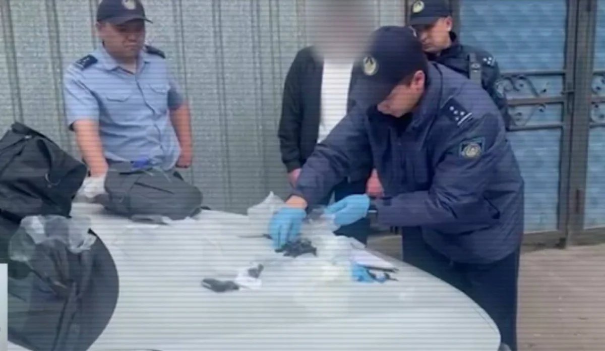 20-летний алматинец торговал наркотиками в интернет-магазине (ВИДЕО)