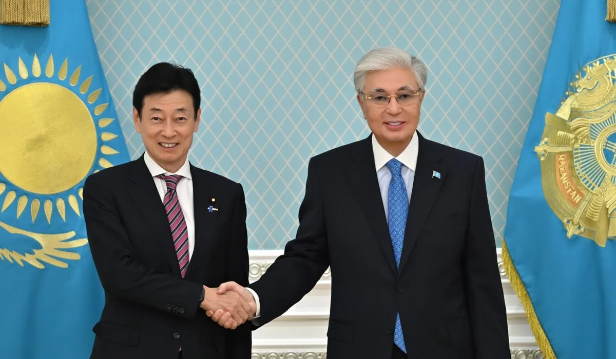 Токаев принял председателя Японской парламентской лиги дружбы с Казахстаном