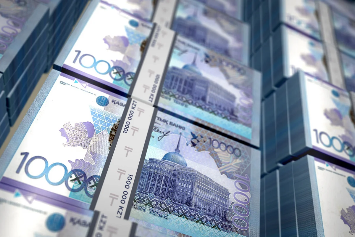 Штраф 100 млн тенге за дачу взятку чиновнику присудили бизнесмену в Усть-Каменогорске