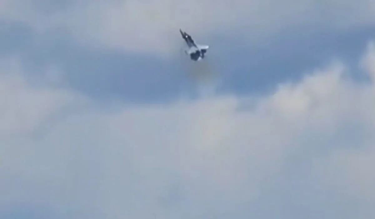 Видео столкновения двух военных самолетов в США попало в соцсети