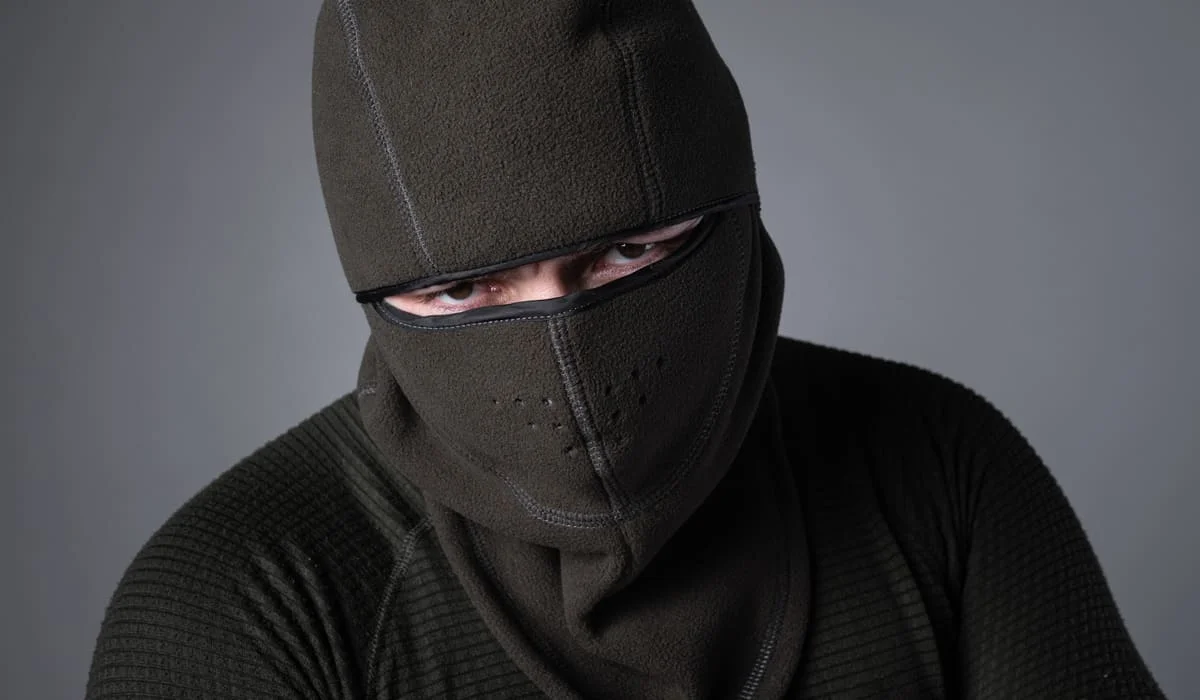 За скрывающее лицо одежду наказали больше 1,1 тысячи казахстанцев