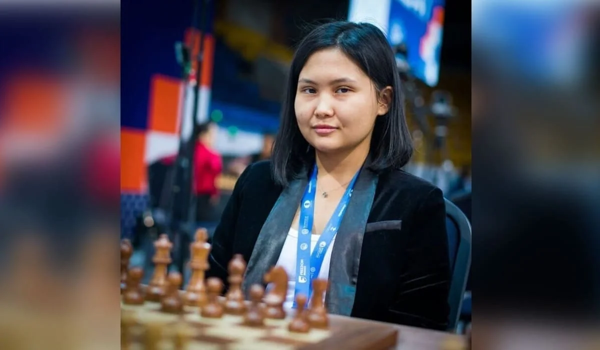 Бибисара Асаубаева сохранила лидерство на супертурнире Norway Chess-2026