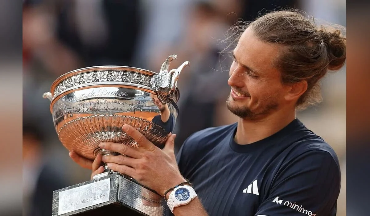 Александр Зверев впервые выиграл турнир «Большого шлема»