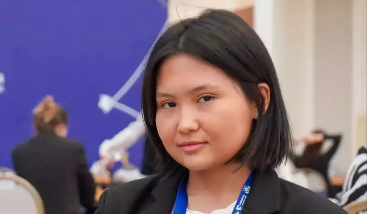 KazChess с Бибисарой Асаубаевой вышла в лидеры чемпионата мира по рапиду