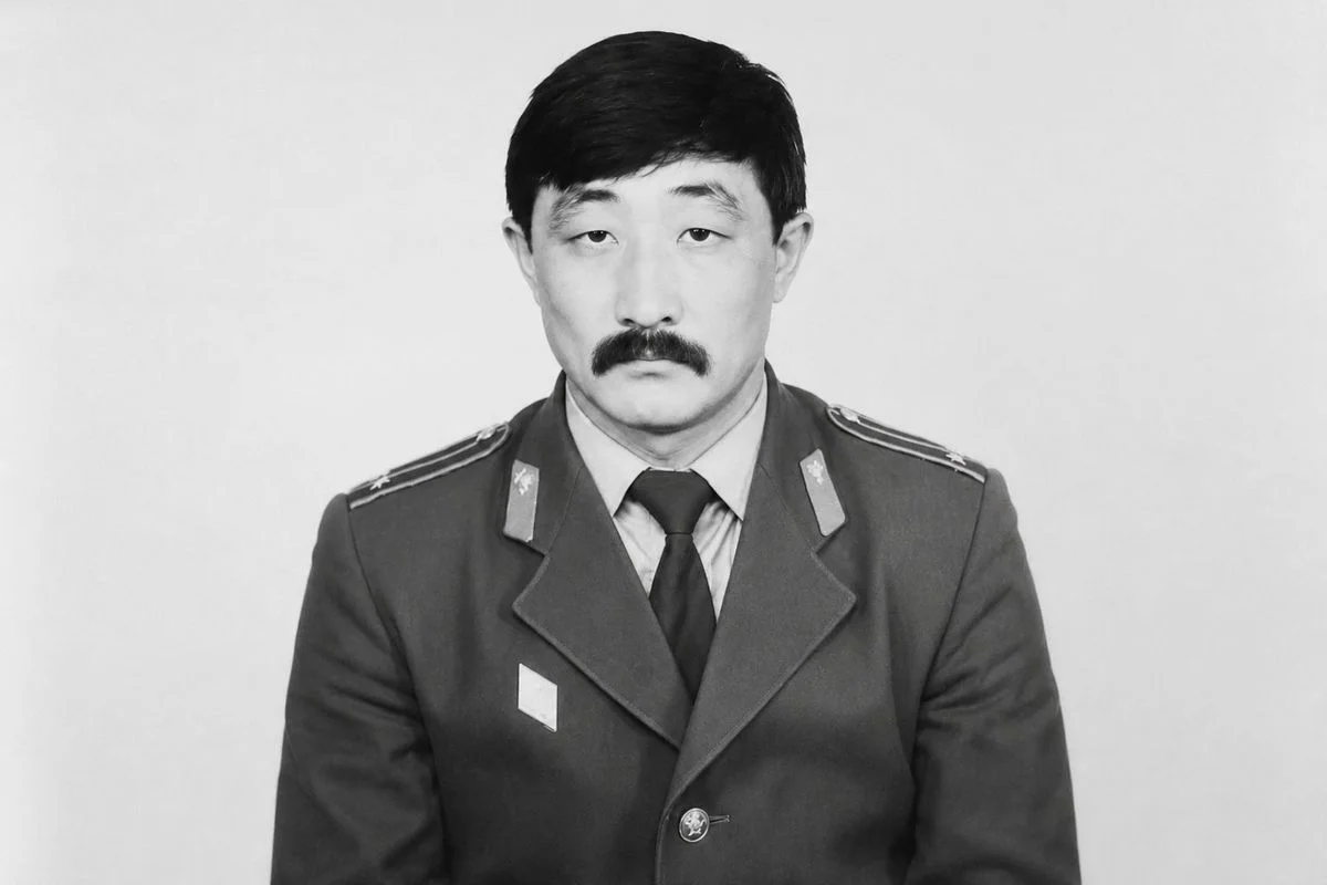Сделал замечание хулиганам и погиб: память о капитане полиции Темиртасове хранят в СКО