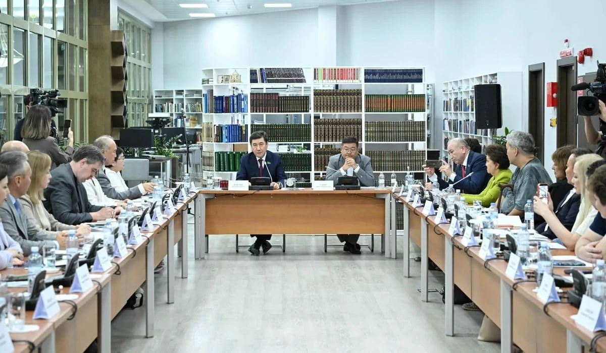 Подведены итоги работы Общественной палаты при Мажилисе