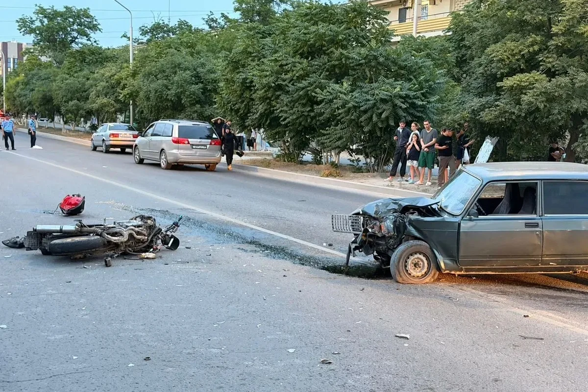 В ДТП с легковым автомобилем погиб 20-летний мотоциклист в Актау