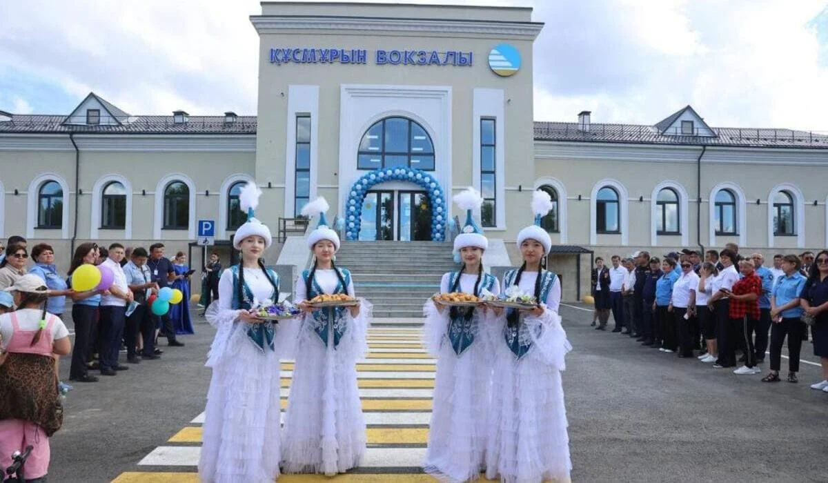 30 железнодорожных вокзалов открыли после реконструкции в Казахстане: где они находятся