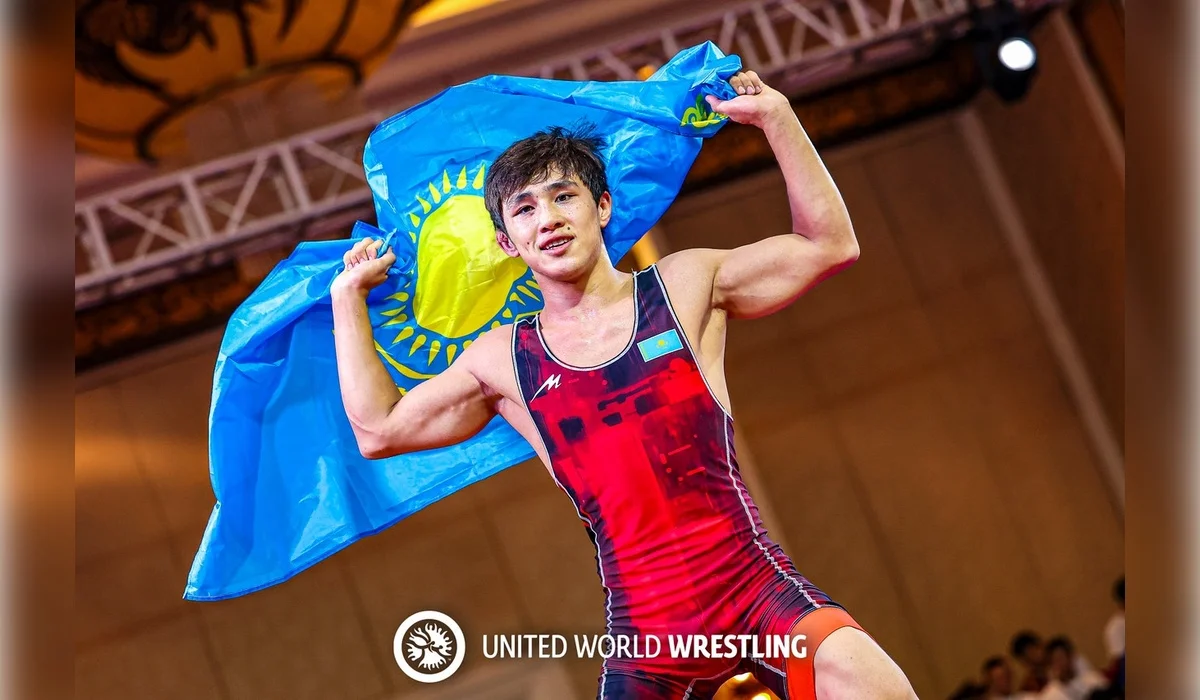 Казахстанские борцы завоевали два золота на чемпионате Азии U20