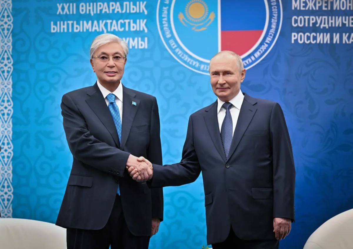 Касым-Жомарт Токаев провел встречу с Владимиром Путиным