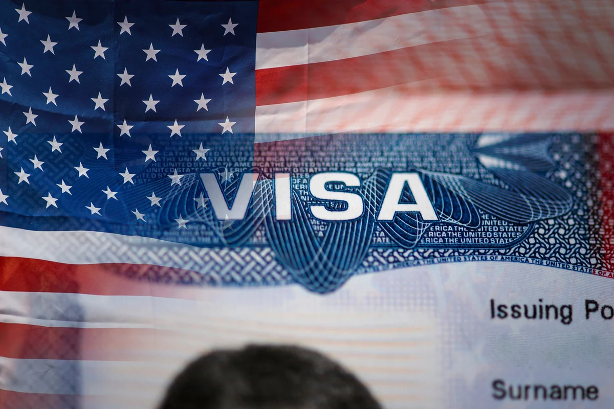 Постоянный визовый залог для граждан 50 стран вводят США