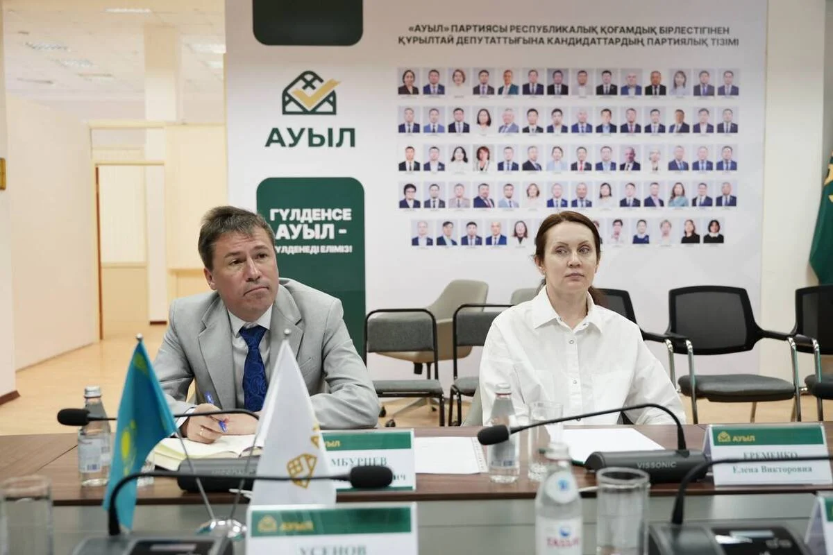 Партия «Ауыл» встретилась с делегацией международных наблюдателей МПА СНГ