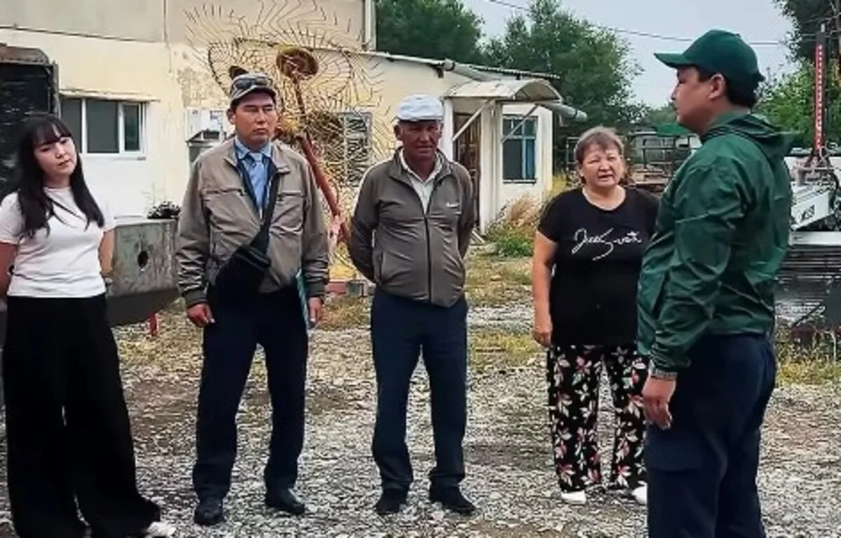 Партия «Ауыл» встретилась с коллективом хозяйства «Жер-Ана»