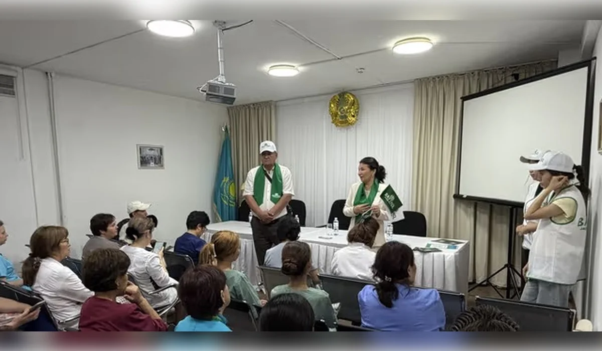 «Байтақ» провела встречу с медработниками Алматы по вопросам здравоохранения