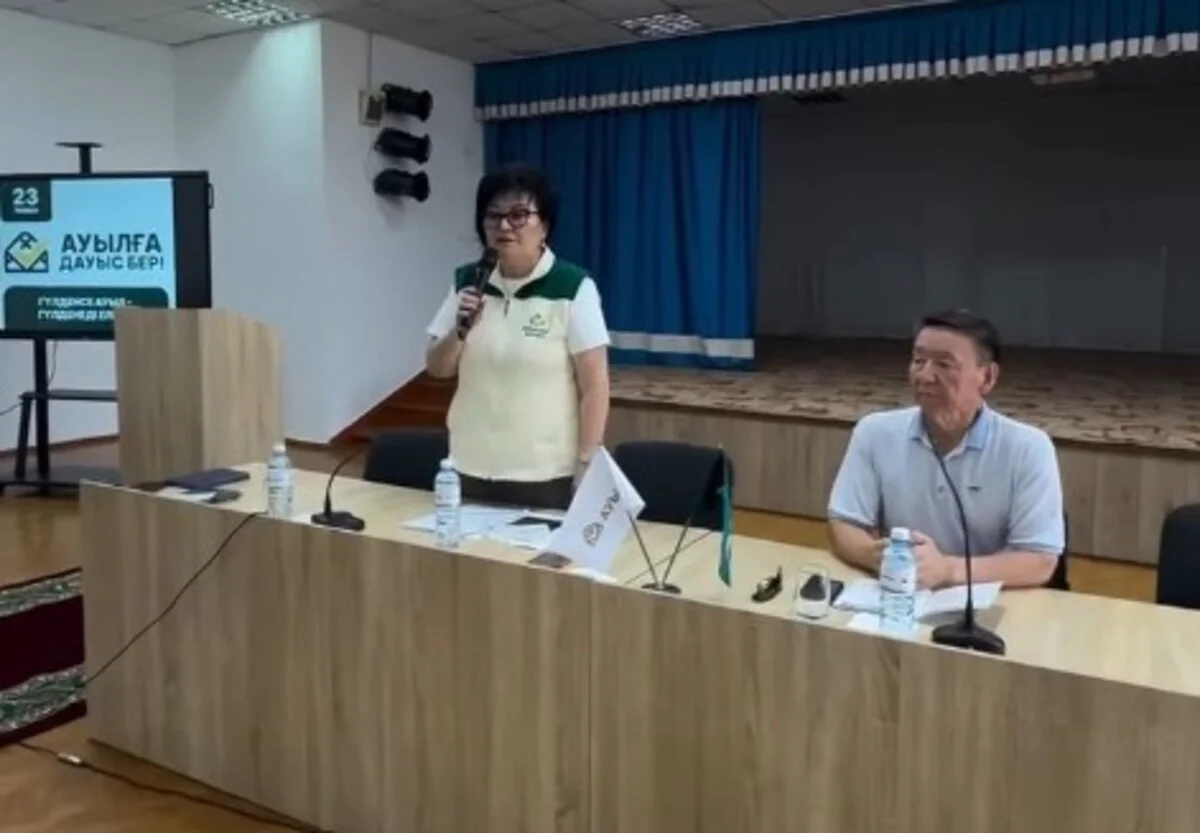 Партия «Ауыл» провела встречу с жителями Тараза по вопросам образования и науки