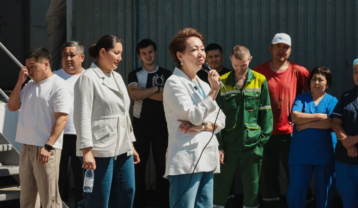«Ак жол» представила предвыборную программу коллективу предприятия «Жана Роса»