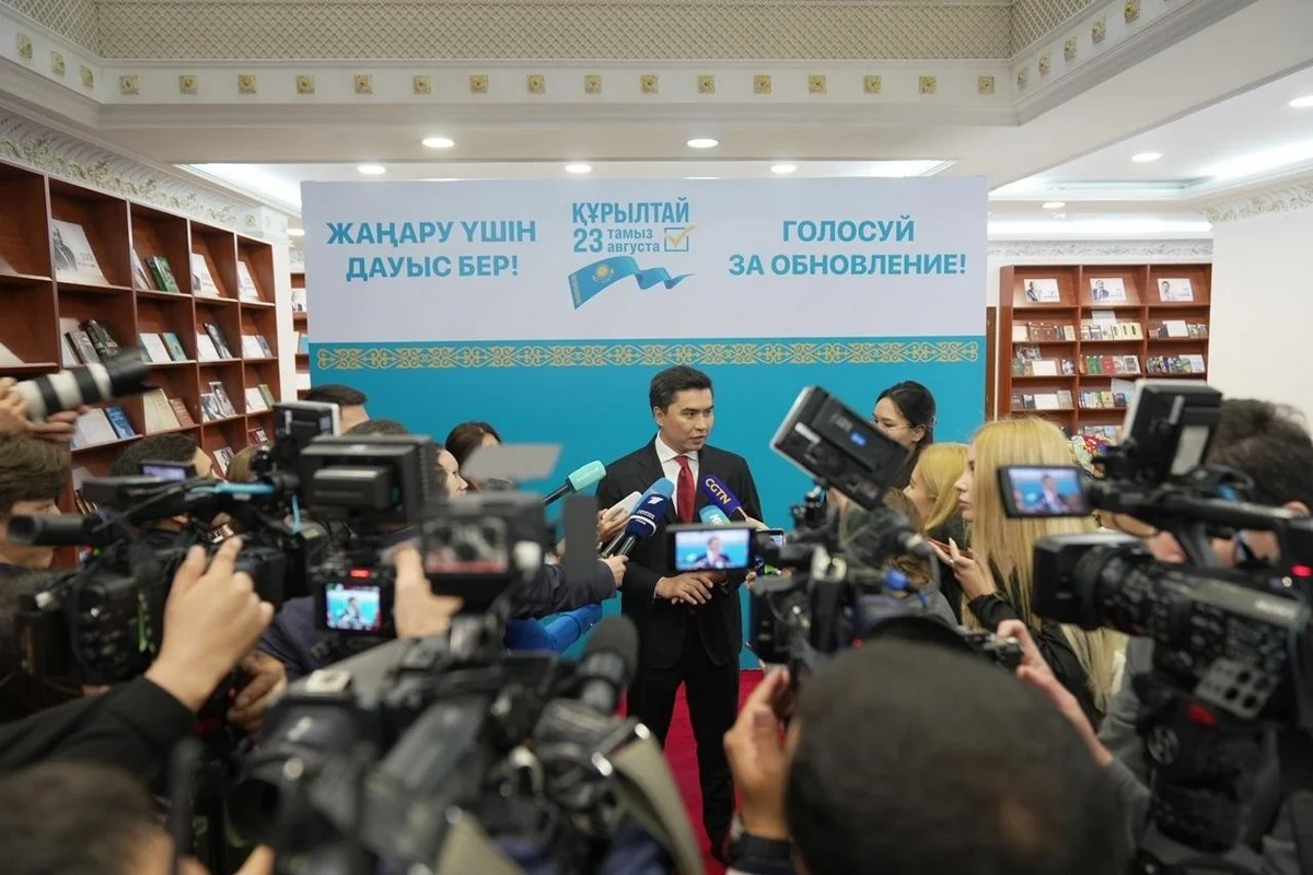 Народная партия Казахстана признает предварительные итоги выборов – Шоканов