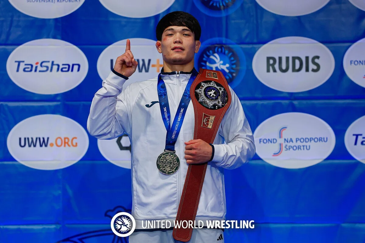 Казахстанские борцы завершили чемпионат мира с четырьмя медалями