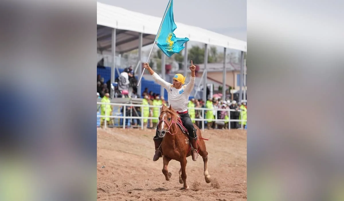 Казахстанский спортсмен стал чемпионом по теңге ілу на Всемирных играх кочевников