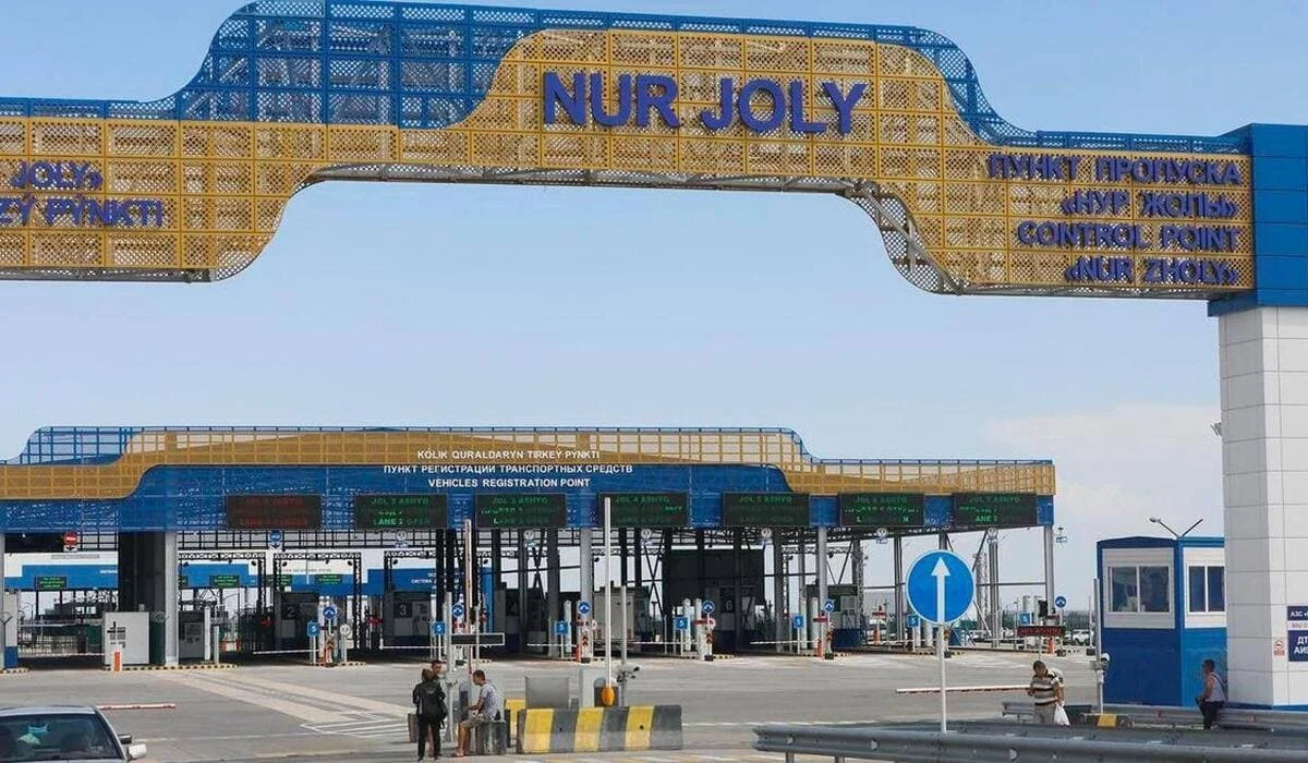 Автопереходы на границе Казахстана и Китая не будут работать 25 сентября