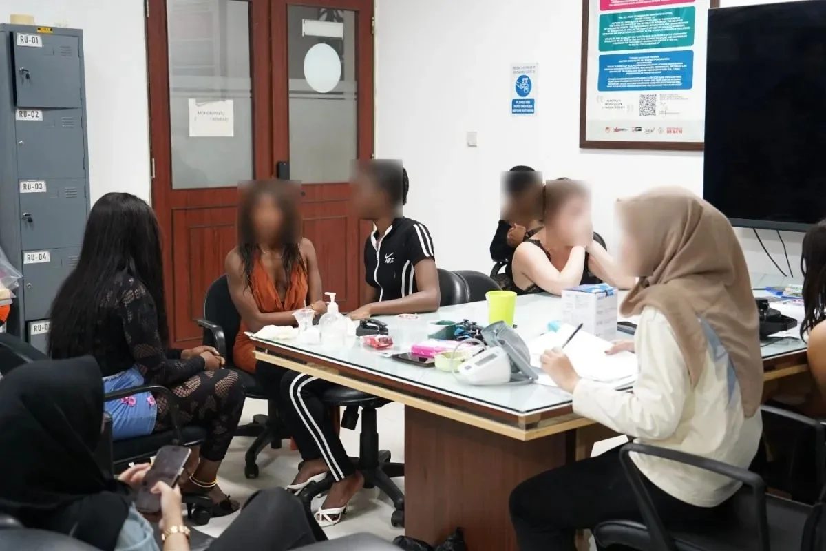 Казахстанку задержали на Бали по подозрению в проституции