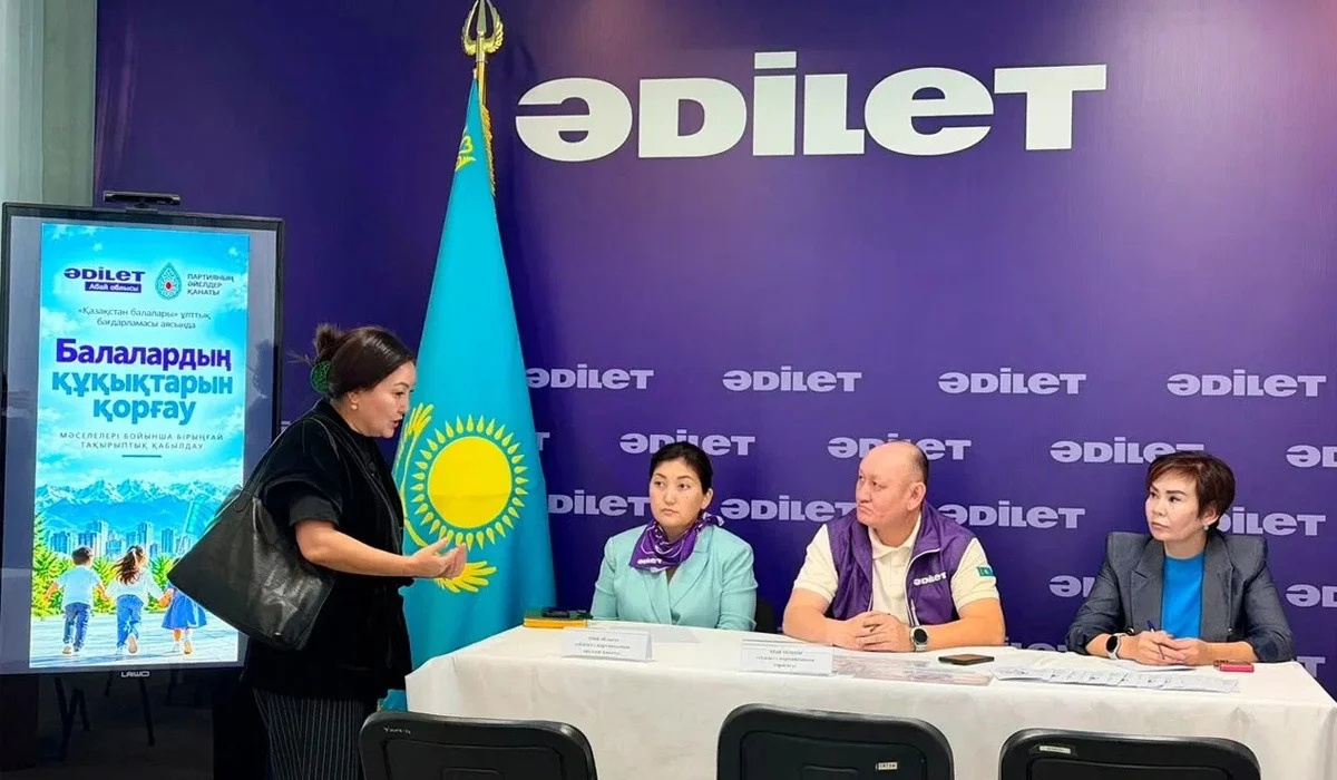 Арест сняли прямо на приеме: партия «Әділет» помогла жительнице области Абай решить вопрос с алиментами