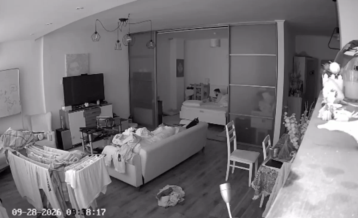Момент землетрясения в Алматы попал на видео с камеры в квартире