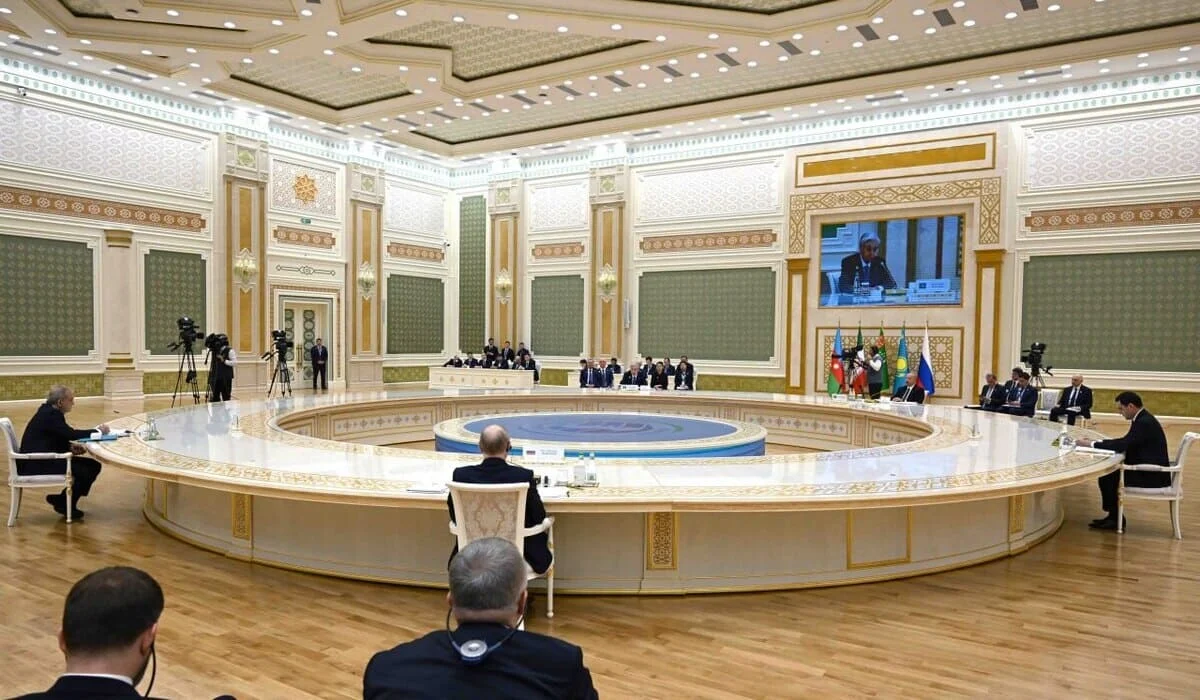 Токаев призвал страны Каспия объединить усилия против обмеления моря