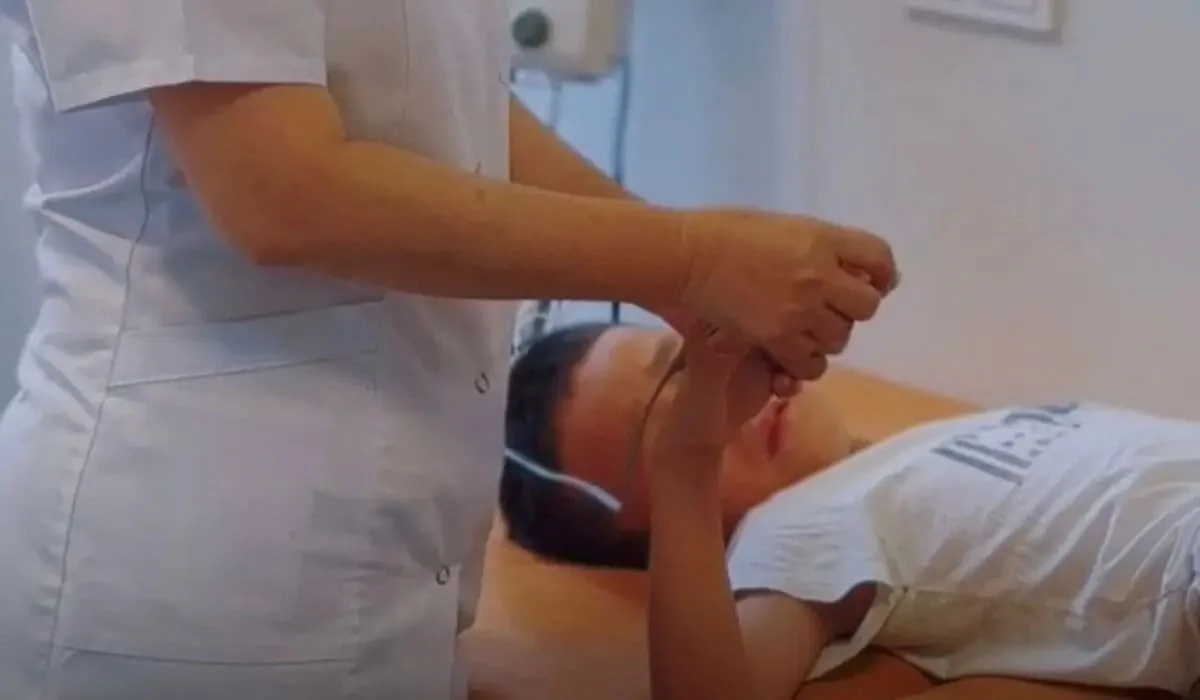 Массовое отравление в РФМШ Алматы: число госпитализированных детей выросло до 51